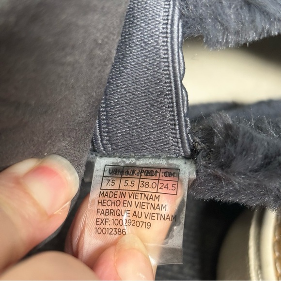 Toms Paxton Slip On Fur-Lined Sneaker Suede Women Size 7.5 - Picture 9 of 11